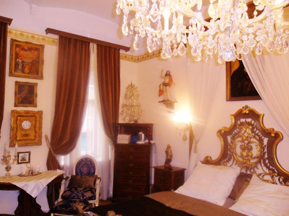 Luxury Near Castle Hotel Vienna Room photo