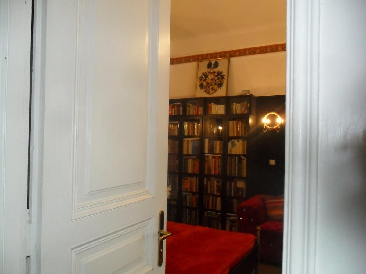 Luxury Near Castle Hotel Vienna Exterior photo
